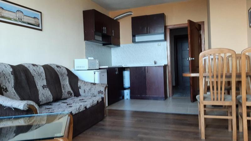 Apartment with Sea View image 2