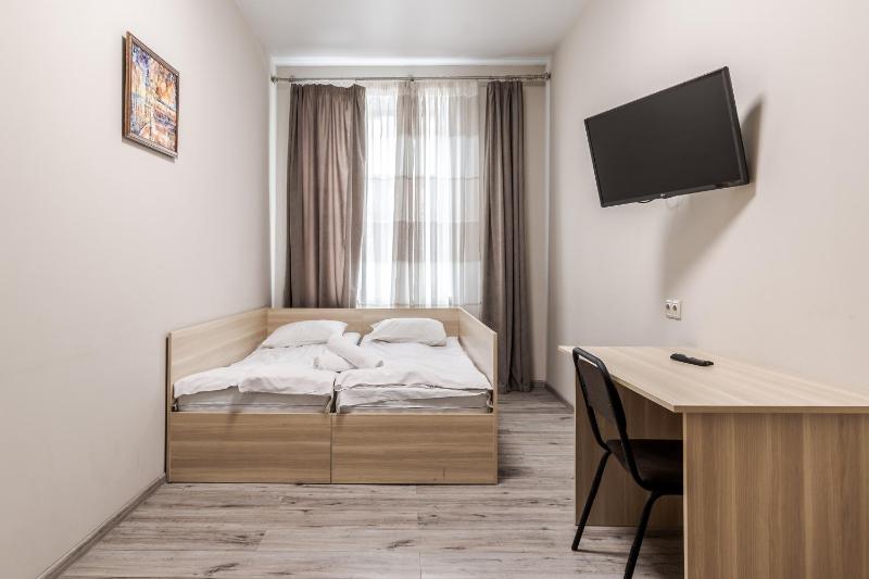 Creamy apartment - image 14
