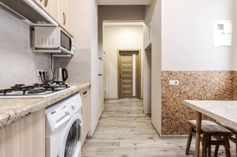 Creamy apartment - image 13