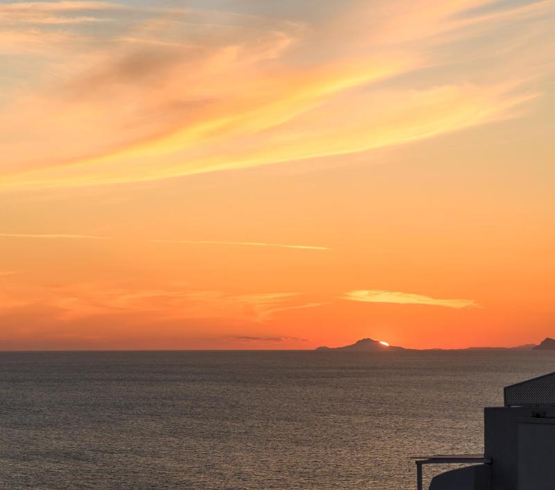 Tramonto Suite with Outdoor Heated Jacuzzi and Sunset View image 2