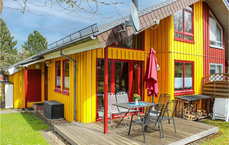 Three-Bedroom Holiday Home  image 1