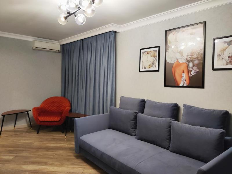 Apartment on Bohdana Havrylyshyna - image 11