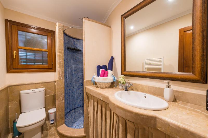 E096 Can Valero by Mallorca Villa Selection - image 27