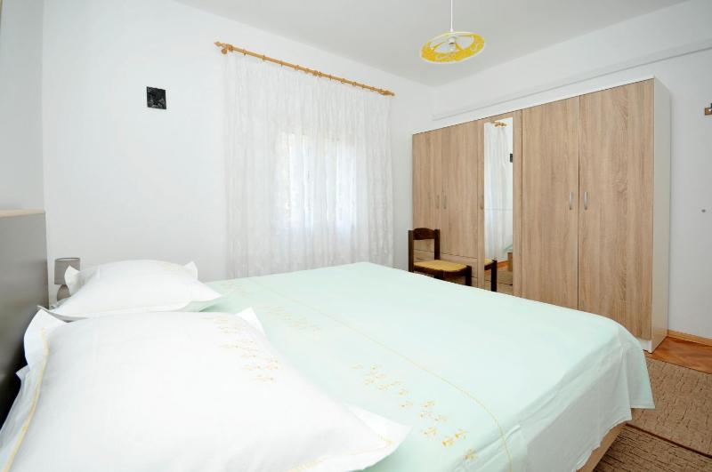 Apartment with Balcony image 3