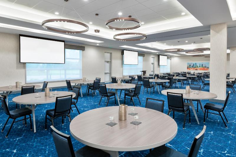Hyatt House Tampa Airport/Westshore - image 10