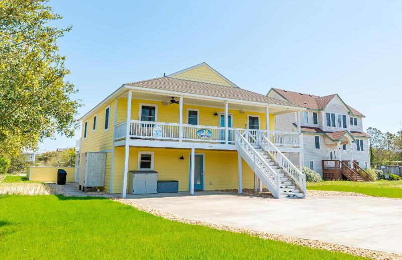 Holiday Home image 1