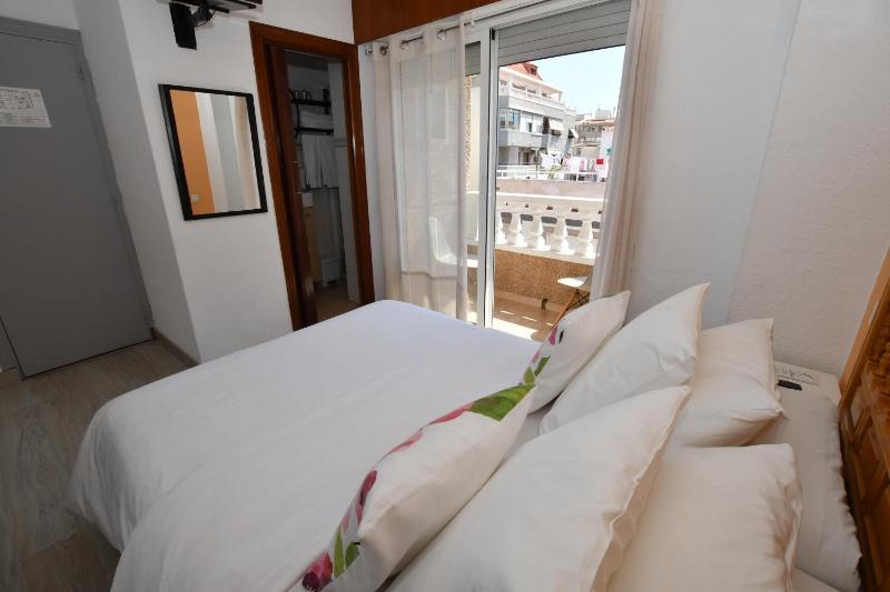 HB Torrevieja - image 18