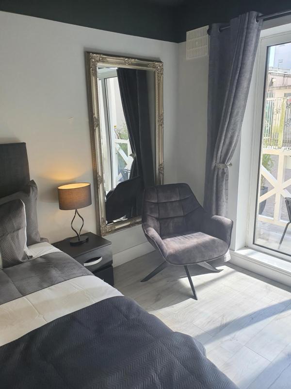 River View Apartment Suite - image 14