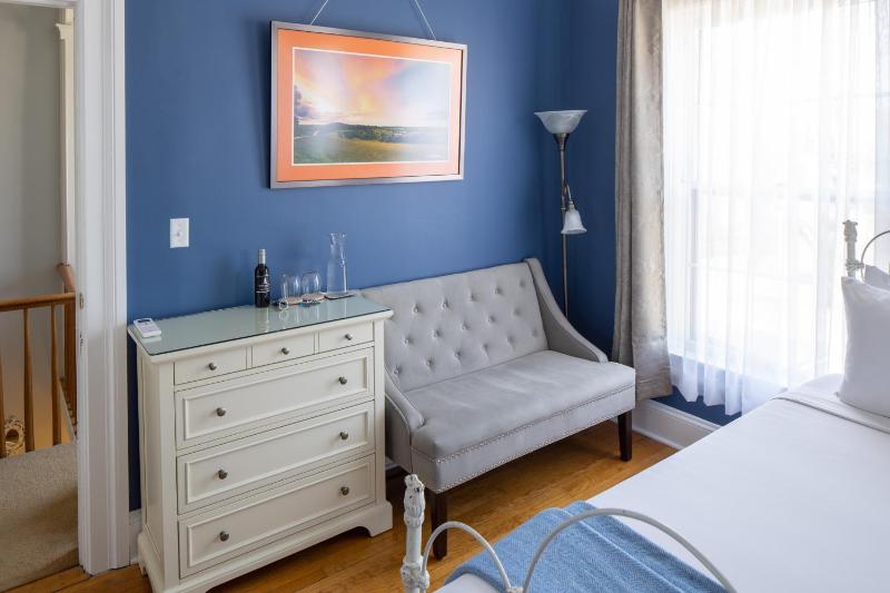 Room 1 image 3