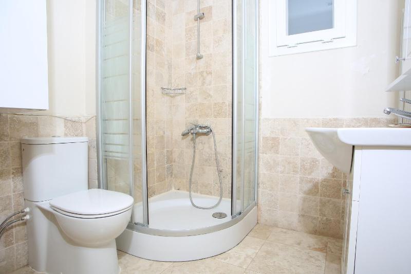 Master Suite with Sea View image 2