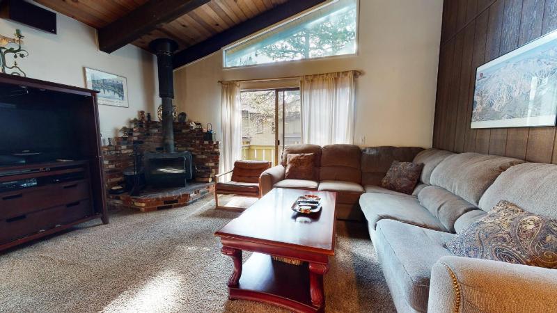 Four-Bedroom Apartment image 1