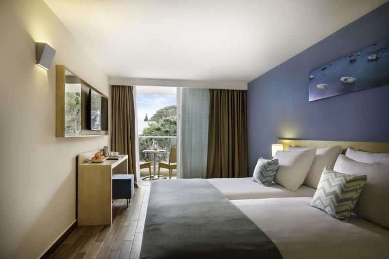 Room for 2  image 3