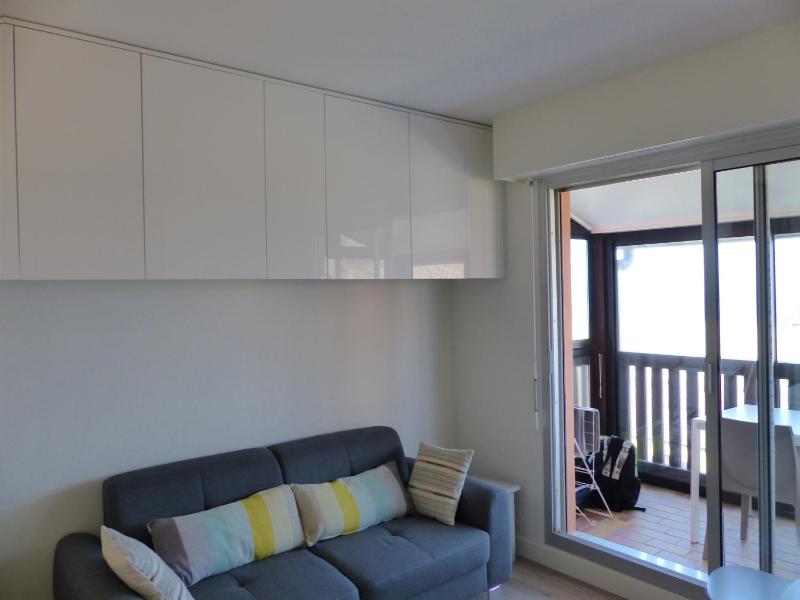Studio Apartment image 4
