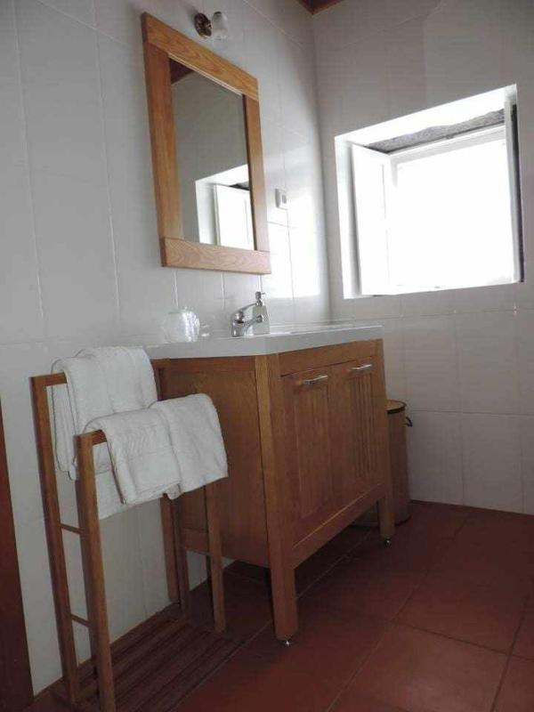 Two-Bedroom House image 3