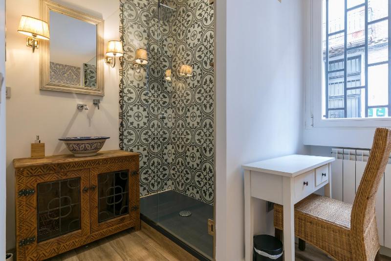 Two-Bedroom Apartment image 4