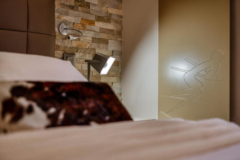 Superior Double or Twin Room image 3