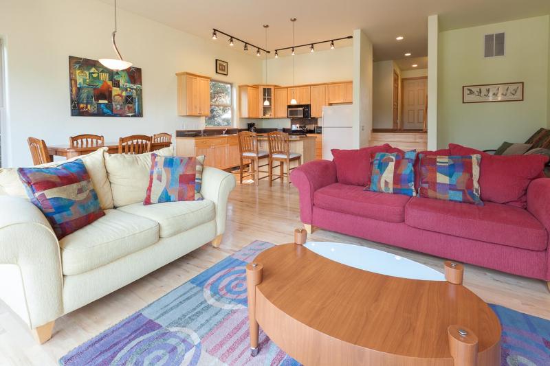 Three-Bedroom House image 3