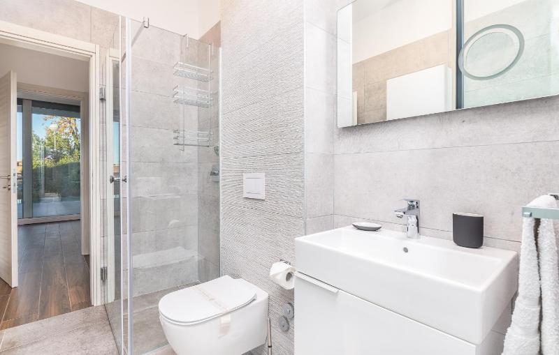 Luxury Villa Ane - image 36