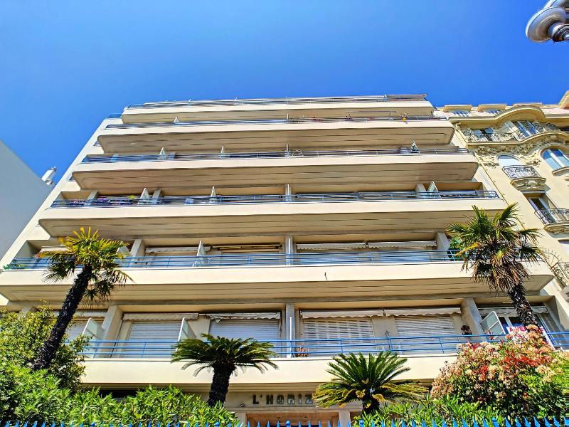 Nestor&Jeeves - HORIZON PROMENADE - Central - Sea front - image 7