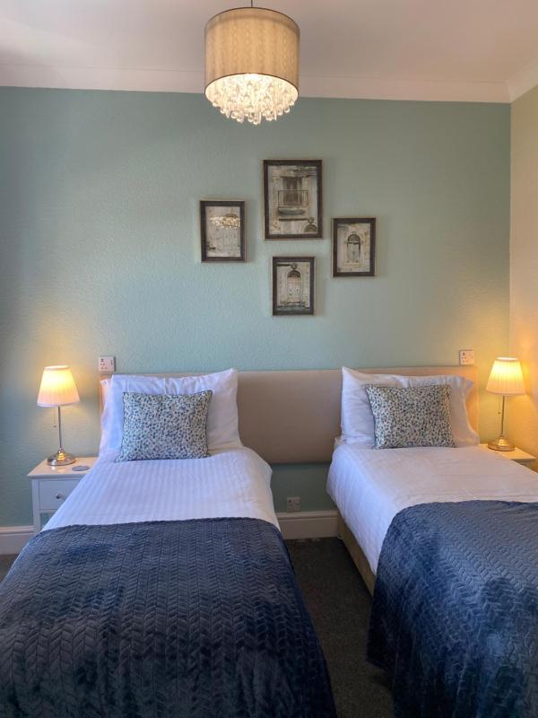St Johns Guest House - image 2