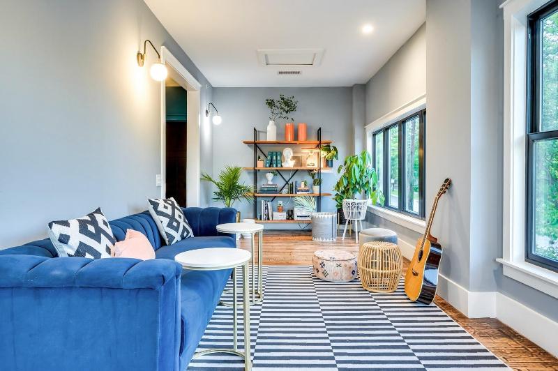 Studio Apartment image 3