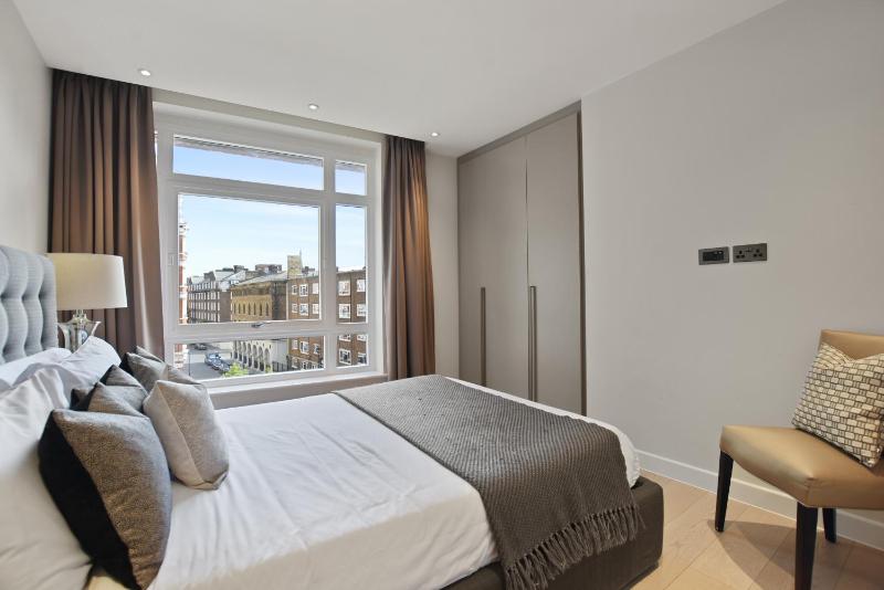 Three-Bedroom Apartment image 4