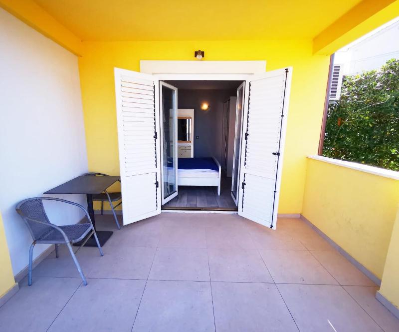 Apartment with Sea View image 2