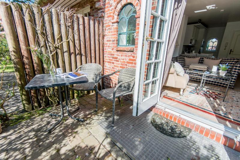 Apartment with Terrace image 2