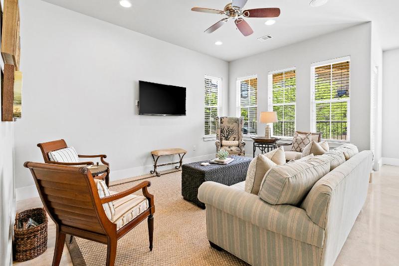 Four Bedroom House image 3
