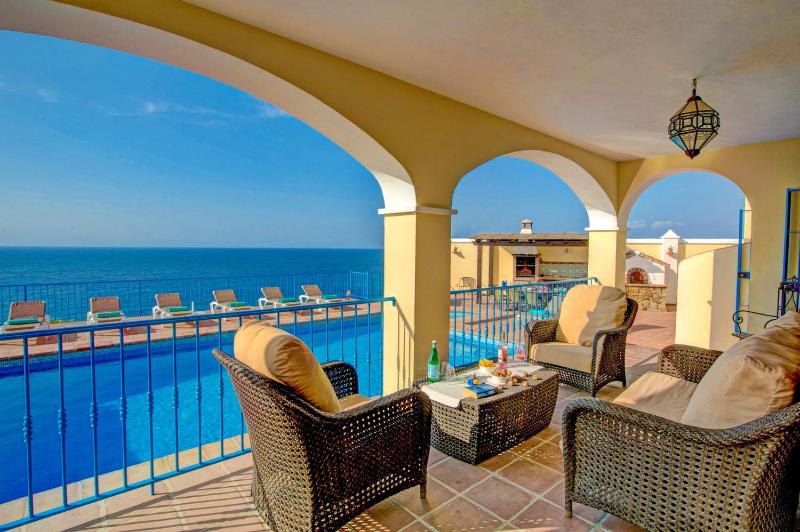 Villa Ladera Mar by Villa Plus - image 4