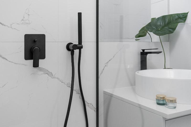 SAUNA & SPA White Superior Jelitkowo by OneApartments - image 8