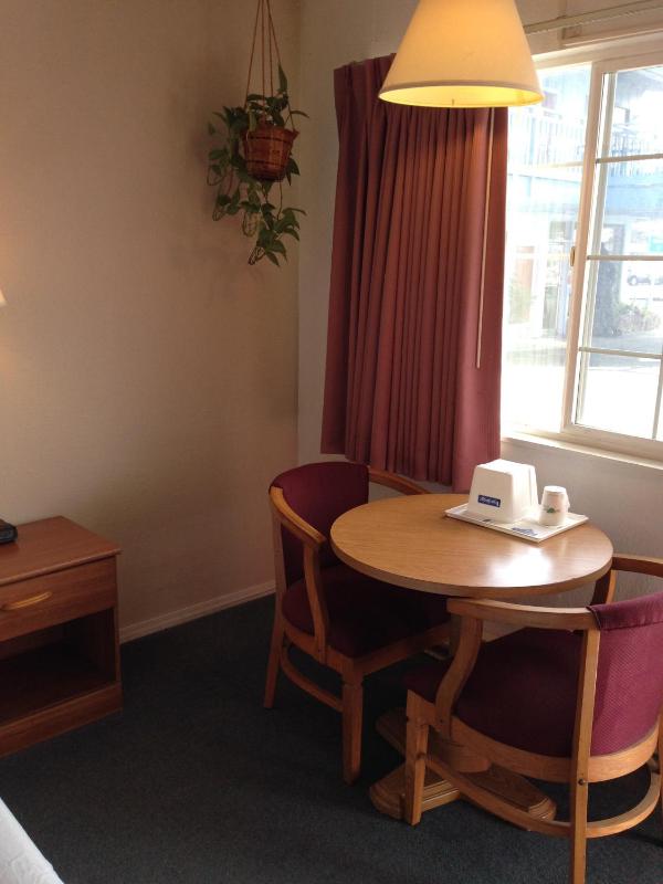 Queen Room with Two Queen Beds - Disability Access/Non-Smoking image 2