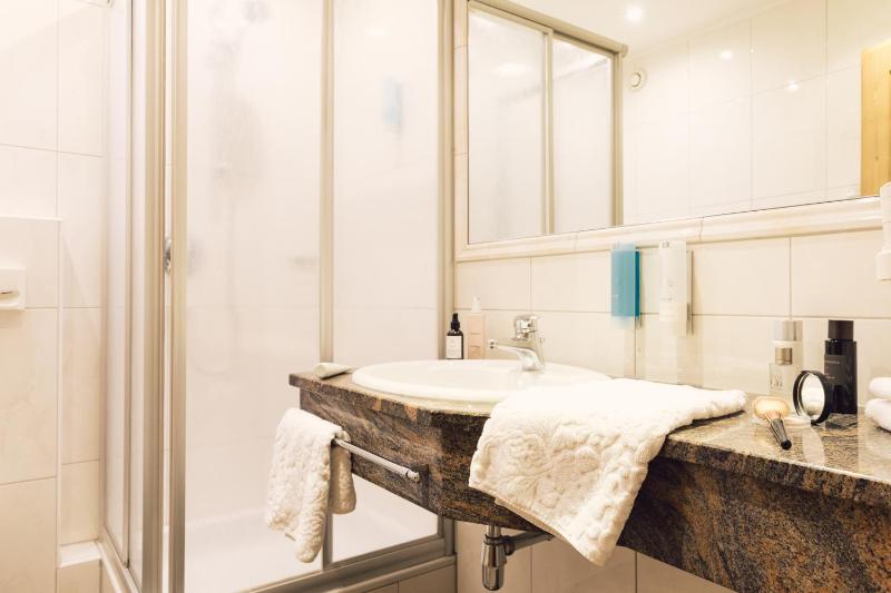 Superior Double Room image 2