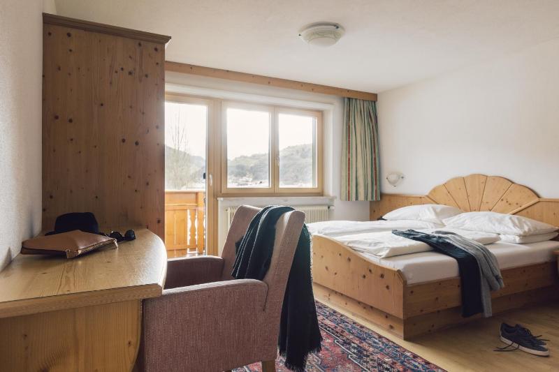 Suite image 4