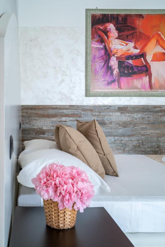 Double Room (1 Adult) image 2