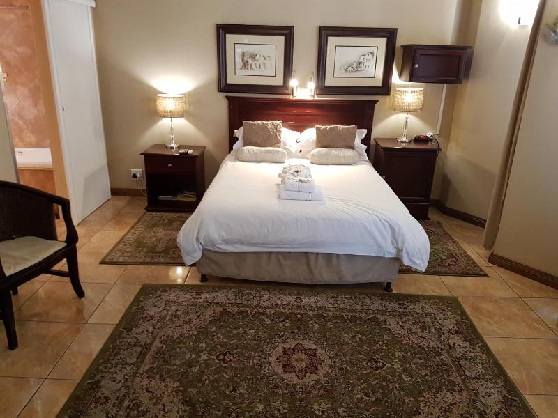 Cornerstone Guest Lodge - image 8