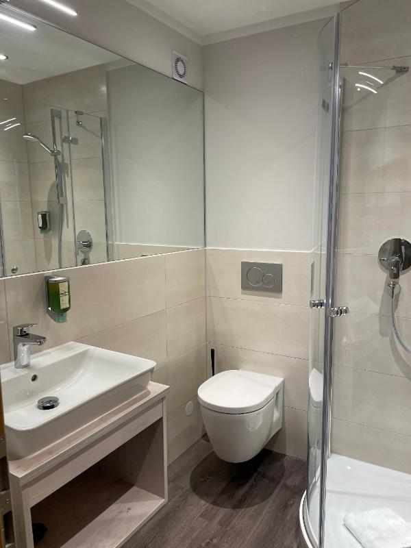 Double Room image 2