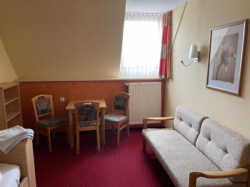 Family Room image 1