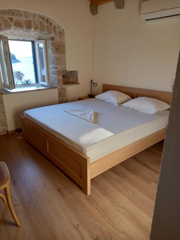 Holiday Home with Terrace and Sea View image 1