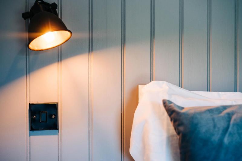 Superior Double or Twin Room with Sea View image 4