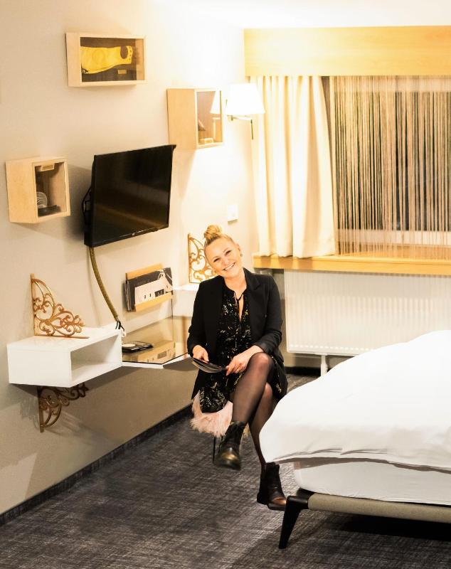 Superior Double Room image 2