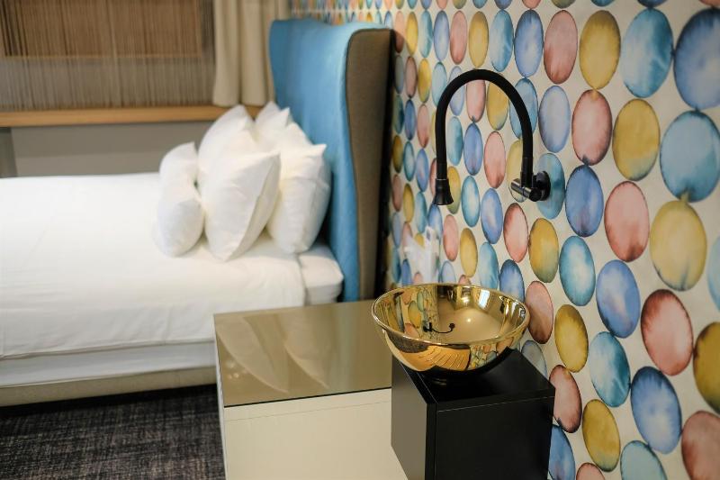 Superior Double Room image 4