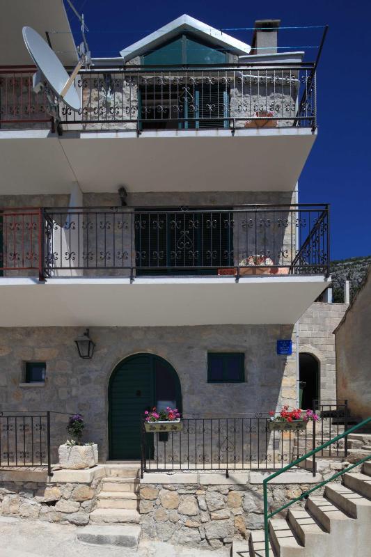 Villa with Sea View image 4