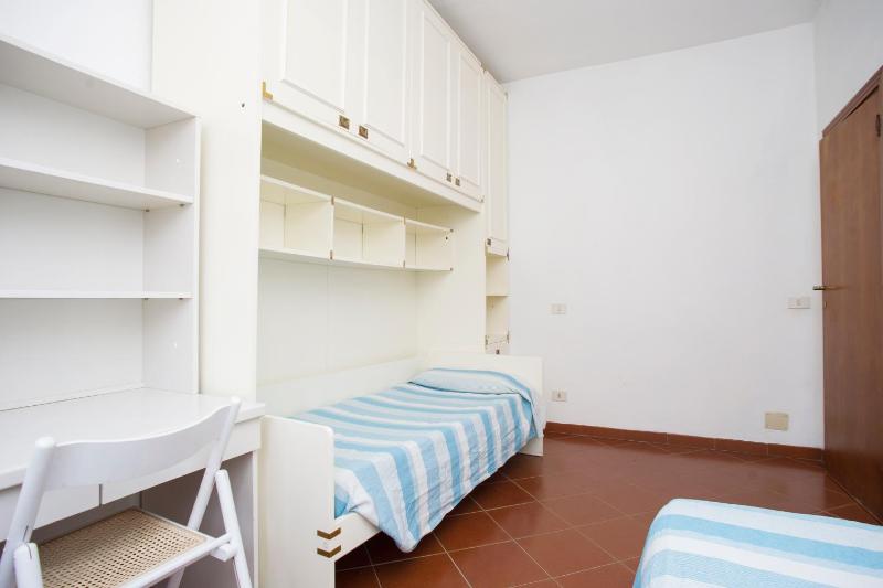 Apartment image 4
