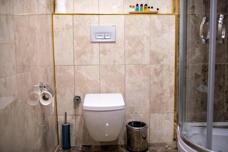 Standard Triple Room image 2