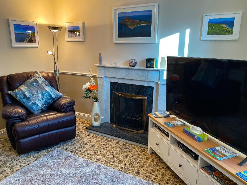 Family Room (2 Adults + 2 Children) image 4