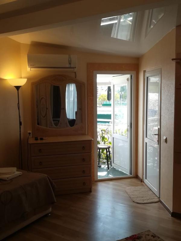 Family Suite with Balcony image 3