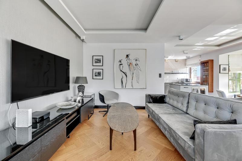 Premium Apartment with Sauna by Grand Apartments - image 16