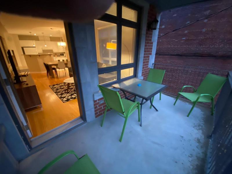 ApartHotelMontreal by Les Terrasses Saint Urbain 2225I2 - image 11