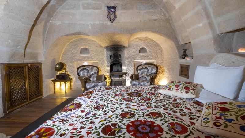 Deluxe Double or Twin Room with Spa Bath image 3